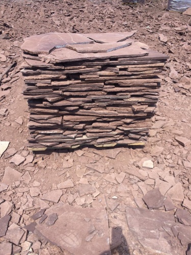 Плитняк лемезит бордовый для цоколя 1,5-2 см купить в Красноярск