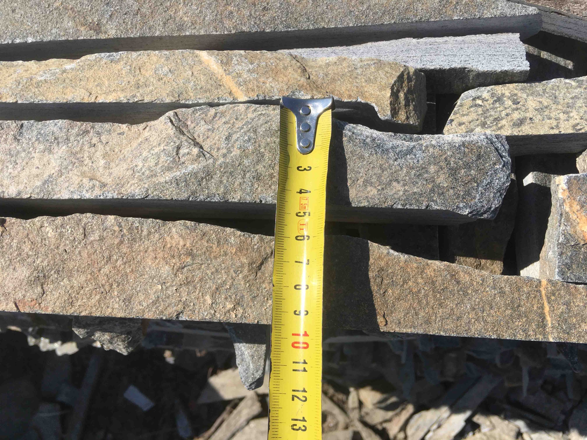 Горбушка златолит мультиколор для облицовки купить в Красноярск