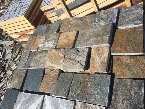 Плитка пилёная златолит Уральский для цоколя, отмостки купить в Красноярск