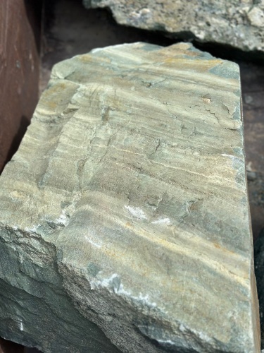 Ландшафтные глыбы зелёные 200-500 килограмм купить в Красноярск