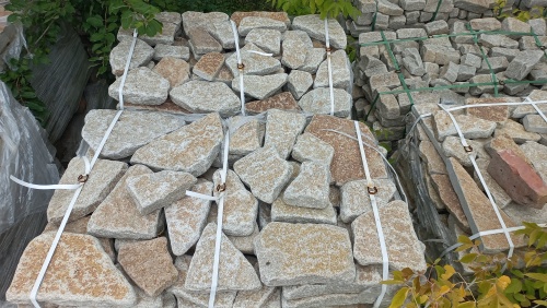 Гранитный плитняк галтованный для парковки купить в Красноярск