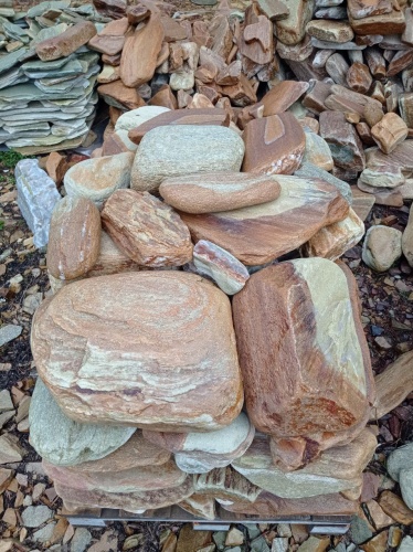 Златолит жёлтый, жёлто-зелёный глыбки и валуны для ланшафтного дизайна купить в Красноярск